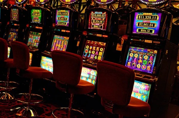 Hip Hop Panda slot game interface on sukaslot platform showing game grid and tournament entry